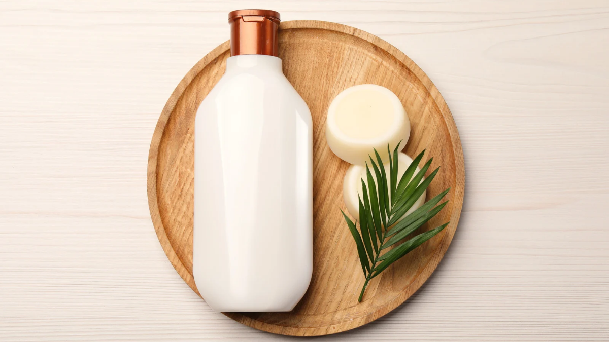 Organic shampoo for curly hair